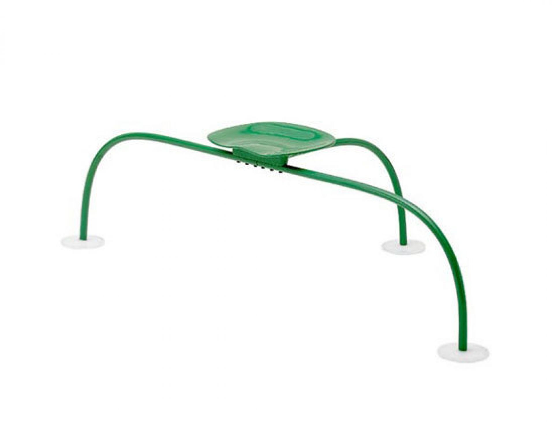 Grüner Allunaggio Stuhl von Zanotta für den Außenbereich, minimalistisches Design mit runder Sitzfläche.