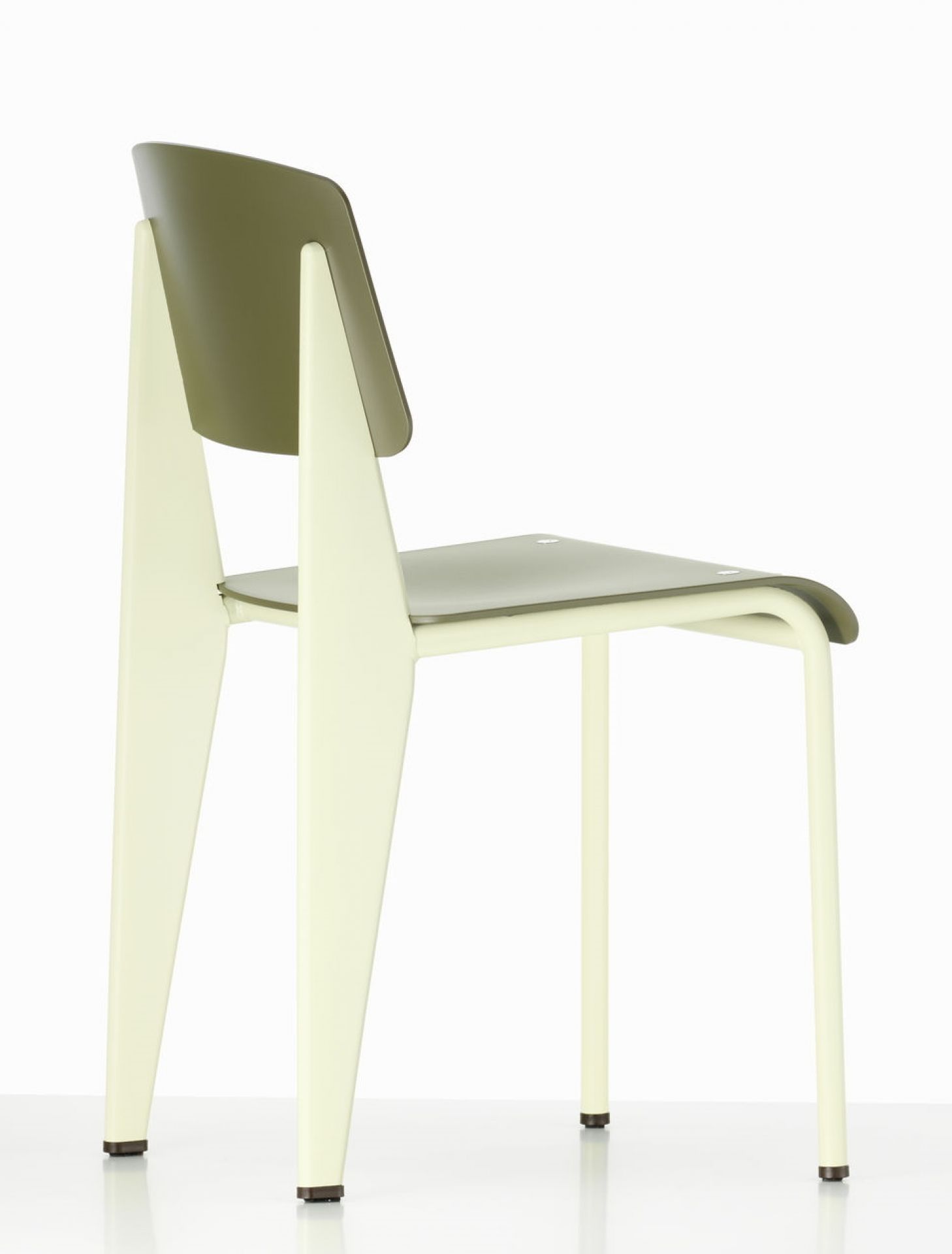 Vitra Stuhl Standard SP, olivgrüne Sitzfläche und Rückenlehne, cremefarbenes Stahlrohrgestell, Designklassiker für Esszimmer und Büro.
