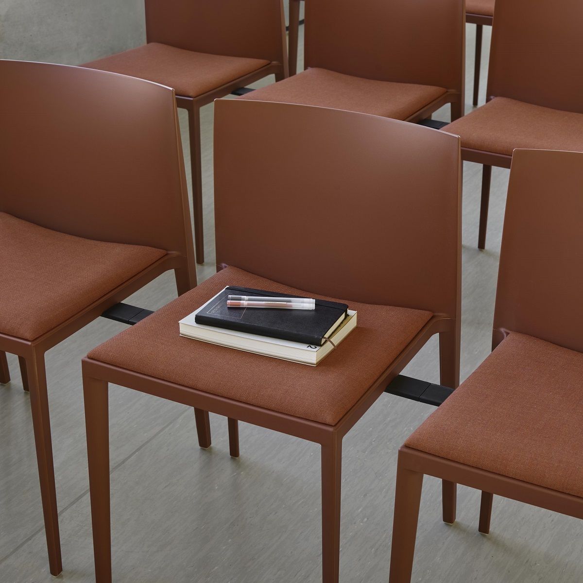 Sail SI1245 Chair Stuhl stapelbar Andreu World