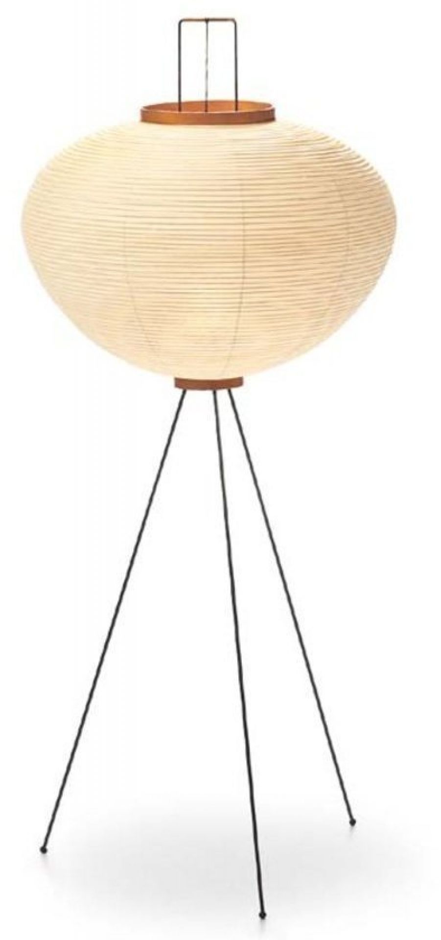 Akari Stehleuchte 10A von Vitra mit Papierlampenschirm und filigranem, schwarzem Dreibein-Gestell.