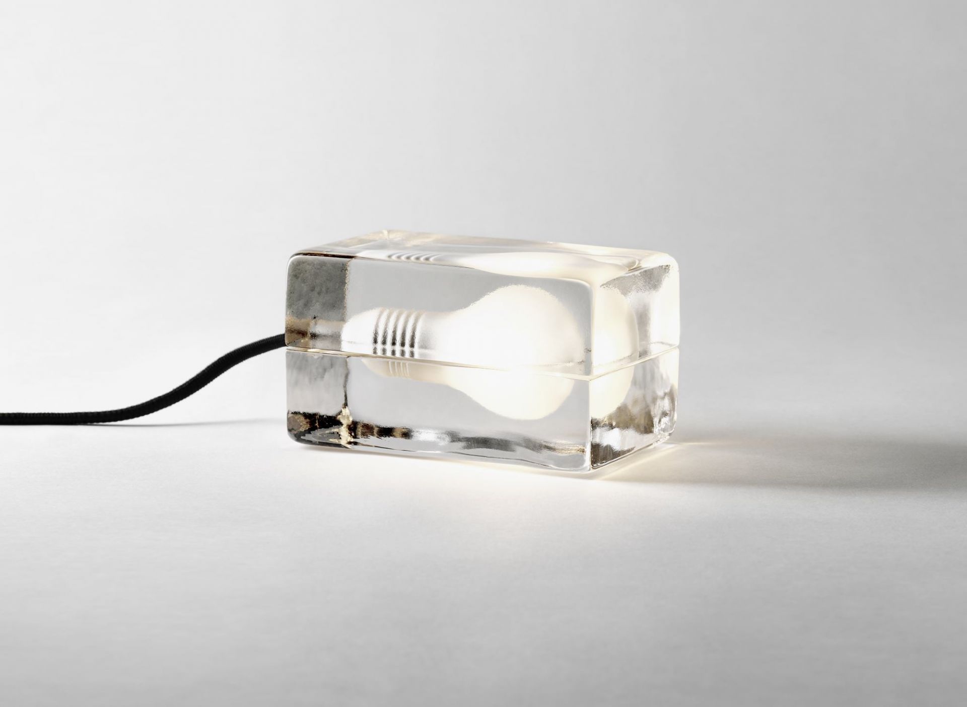 Block Lamp Tischleuchte LED Design House Stockholm  