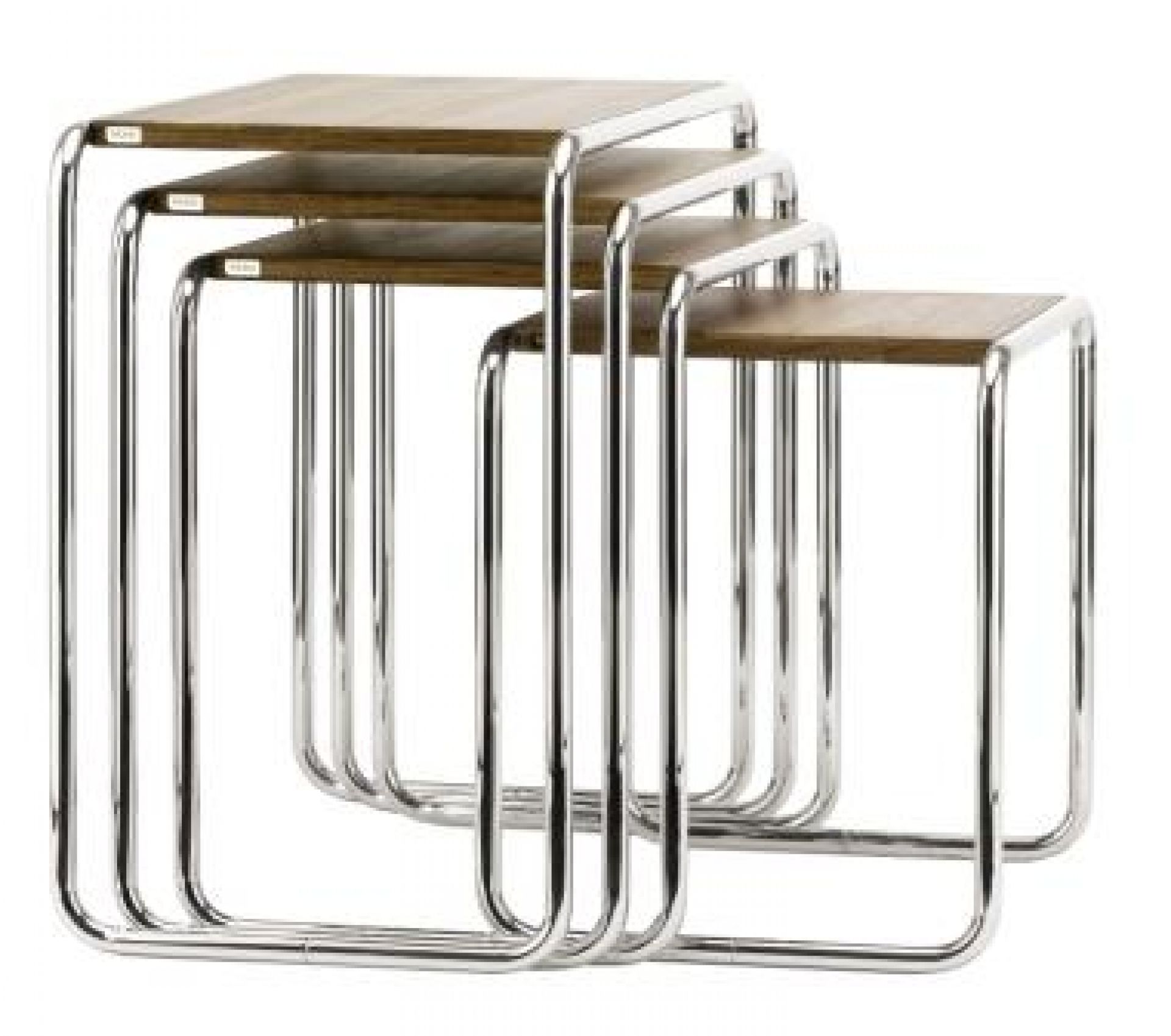 Set aus drei Thonet B 9 Beistelltischen mit Holzplatte und verchromtem Stahlrohrgestell.