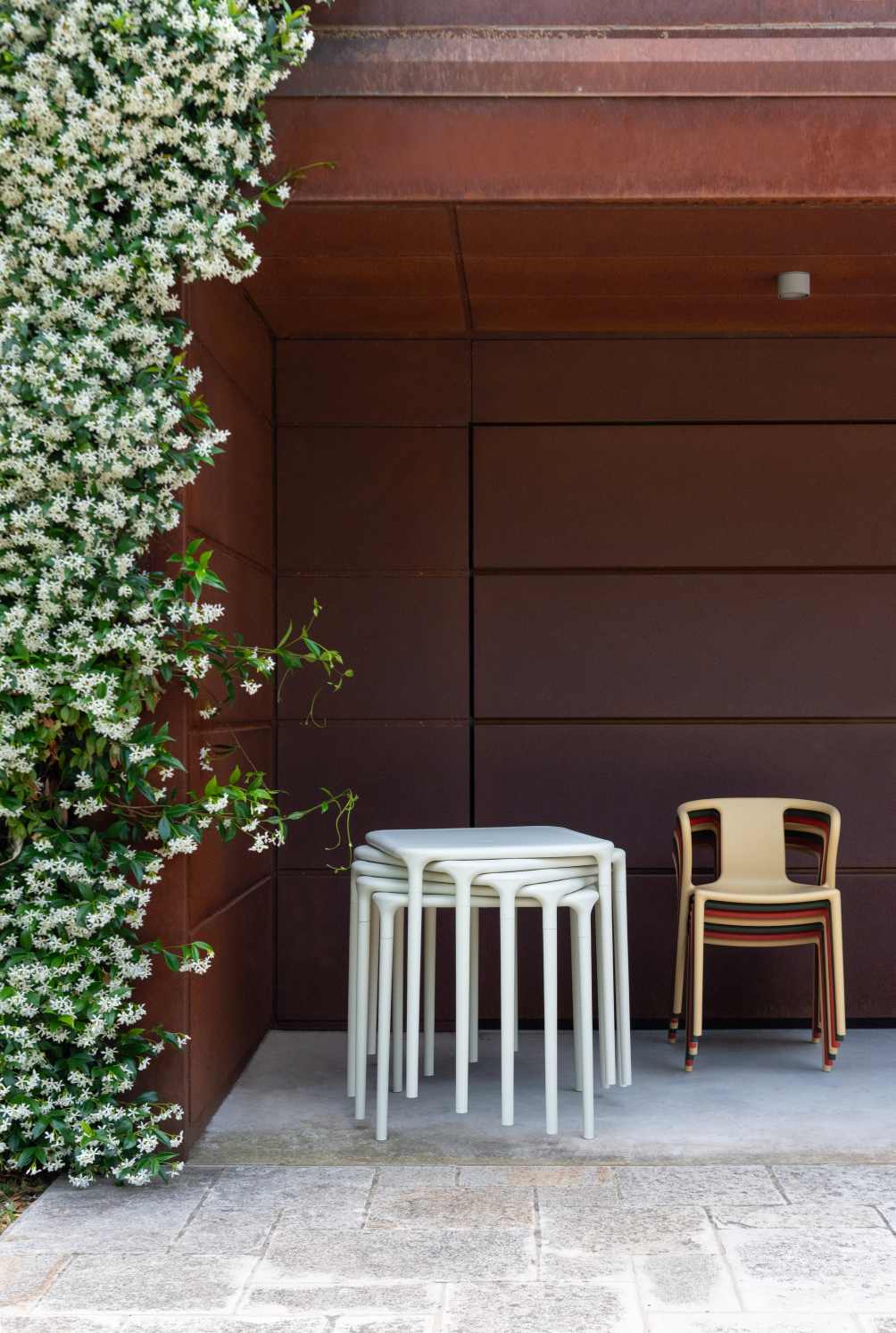 Air Armchair Indoor/Outdoor Stuhl mit Armlehnen Magis