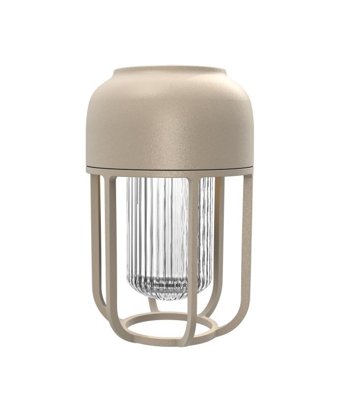 Beige Houe LIGHT No.1 Akkuleuchte mit Solarfunktion für drinnen und draußen.