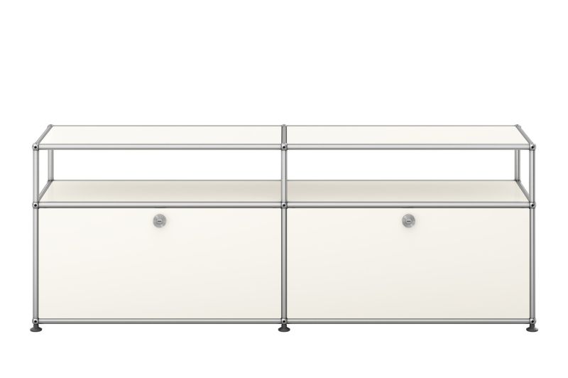 Weißes USM Haller Sideboard mit zwei Schubladen und offenen Fächern, ideal als TV- und Hi-Fi-Möbel.