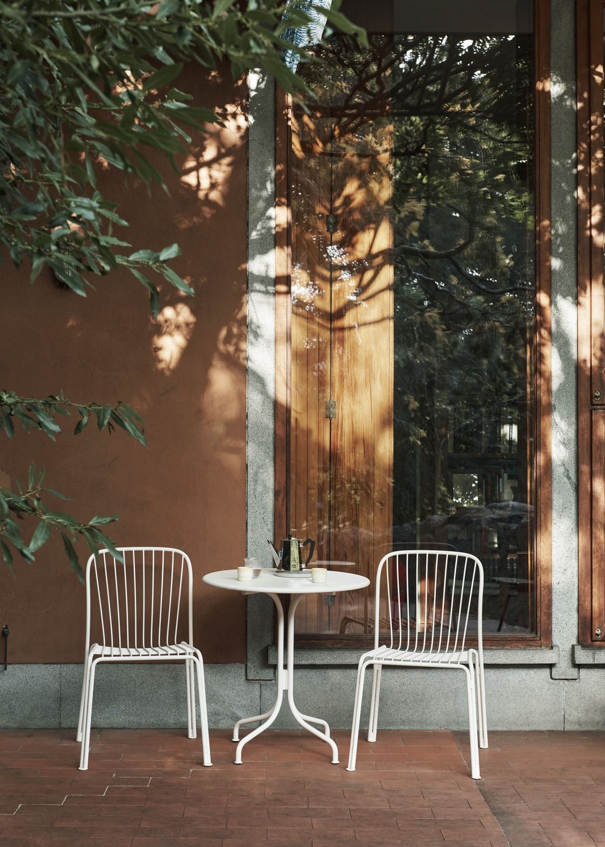 Thorvald SC96 / SC97 Outdoor Café table Tisch AndTradition