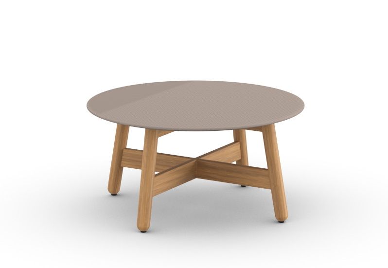 Runder Mbrace Kaffeetisch von Dedon mit beiger Tischplatte und Holzgestell für den Außenbereich.