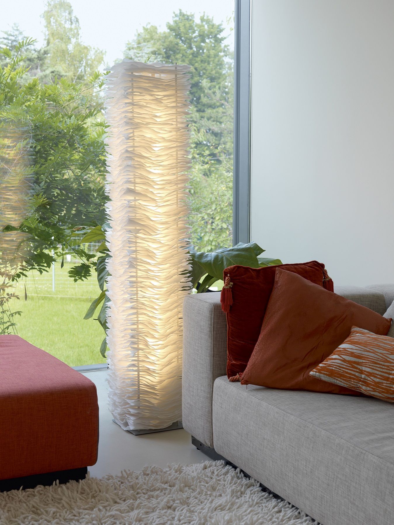 One by one Stehleuchte Belux