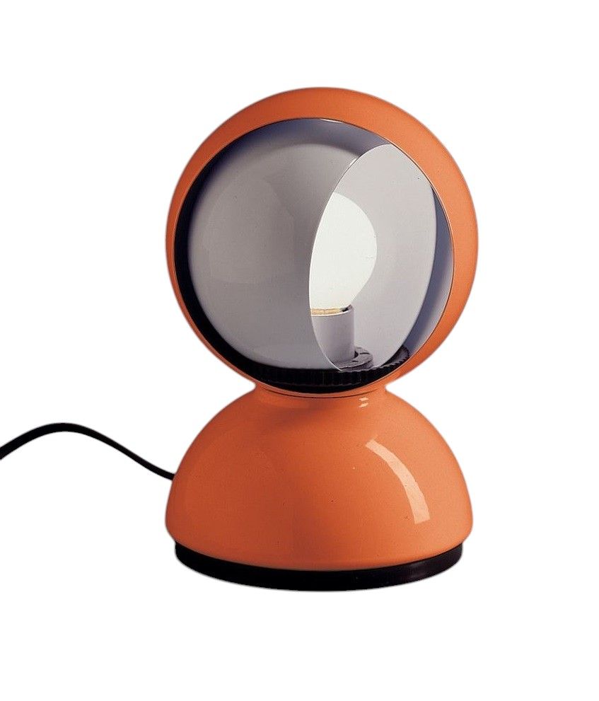Orangefarbene Eclisse Tischleuchte von Artemide, ein Designklassiker für stimmungsvolle Beleuchtung im Wohnraum.