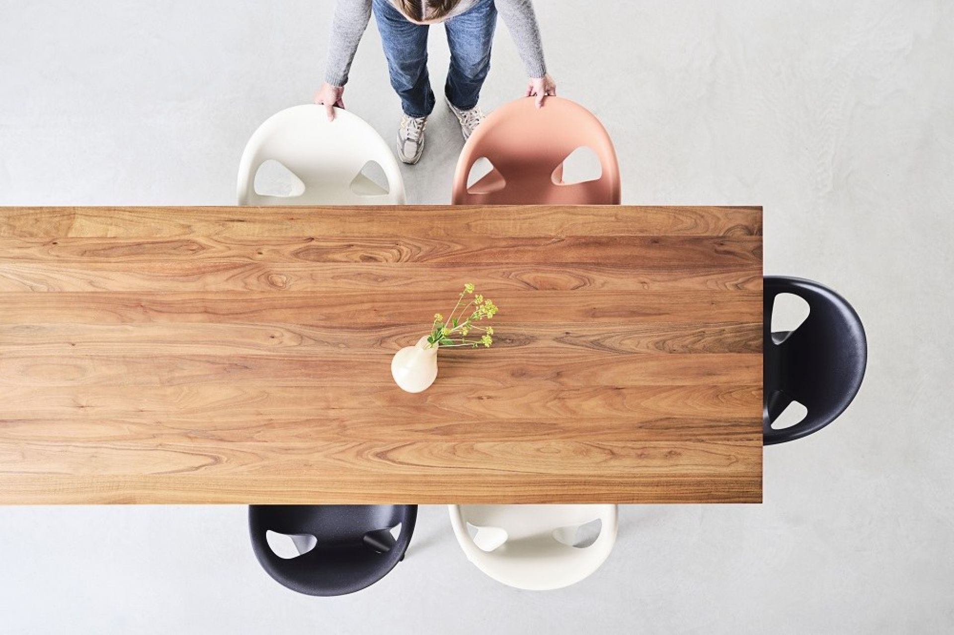 Bell Chair Indoor/Outdoor Stuhl mit Armlehnen stapelbar Magis