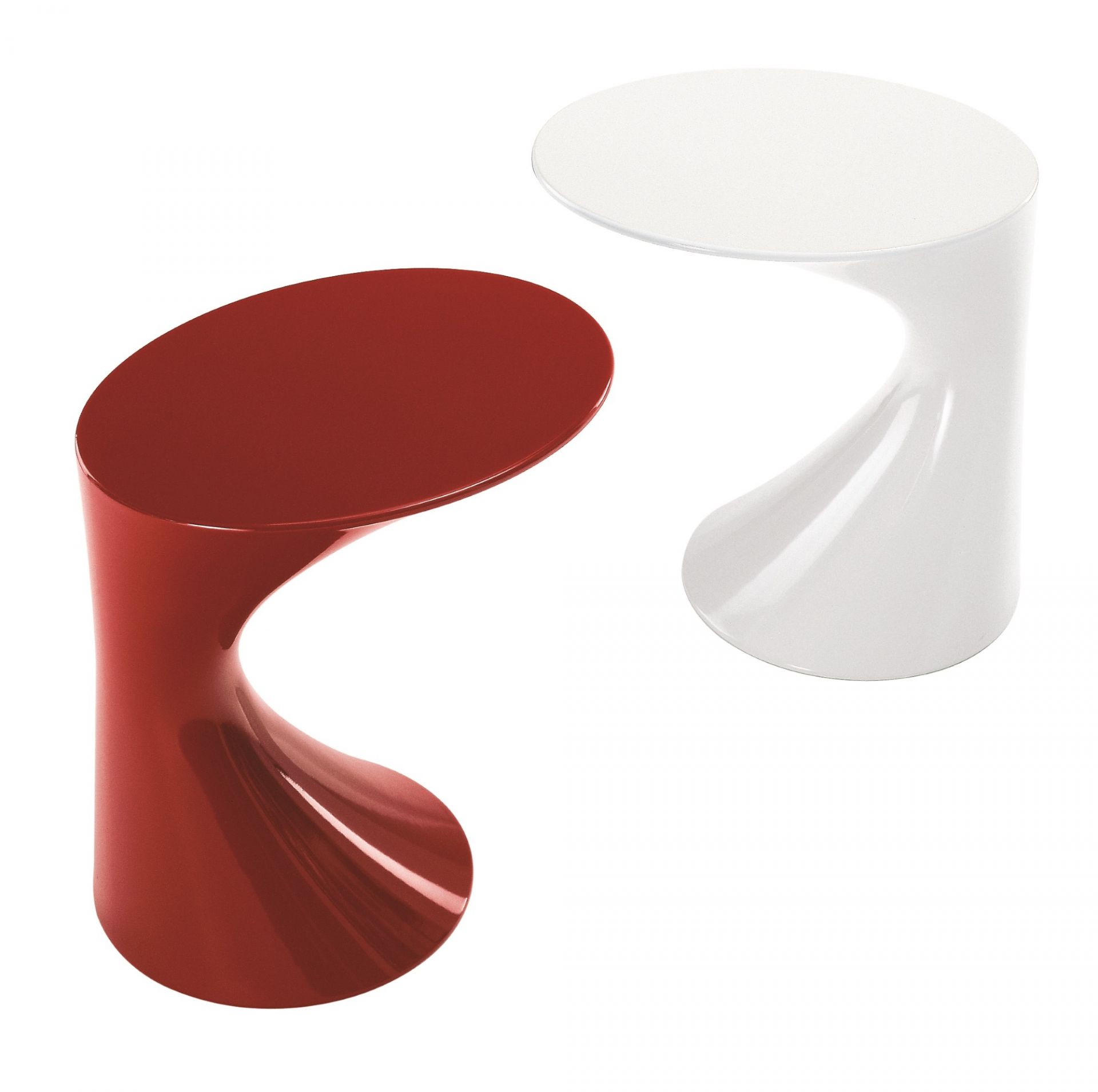Zwei Tod Couchtische von Zanotta in Rot und Weiß auf weißem Hintergrund.