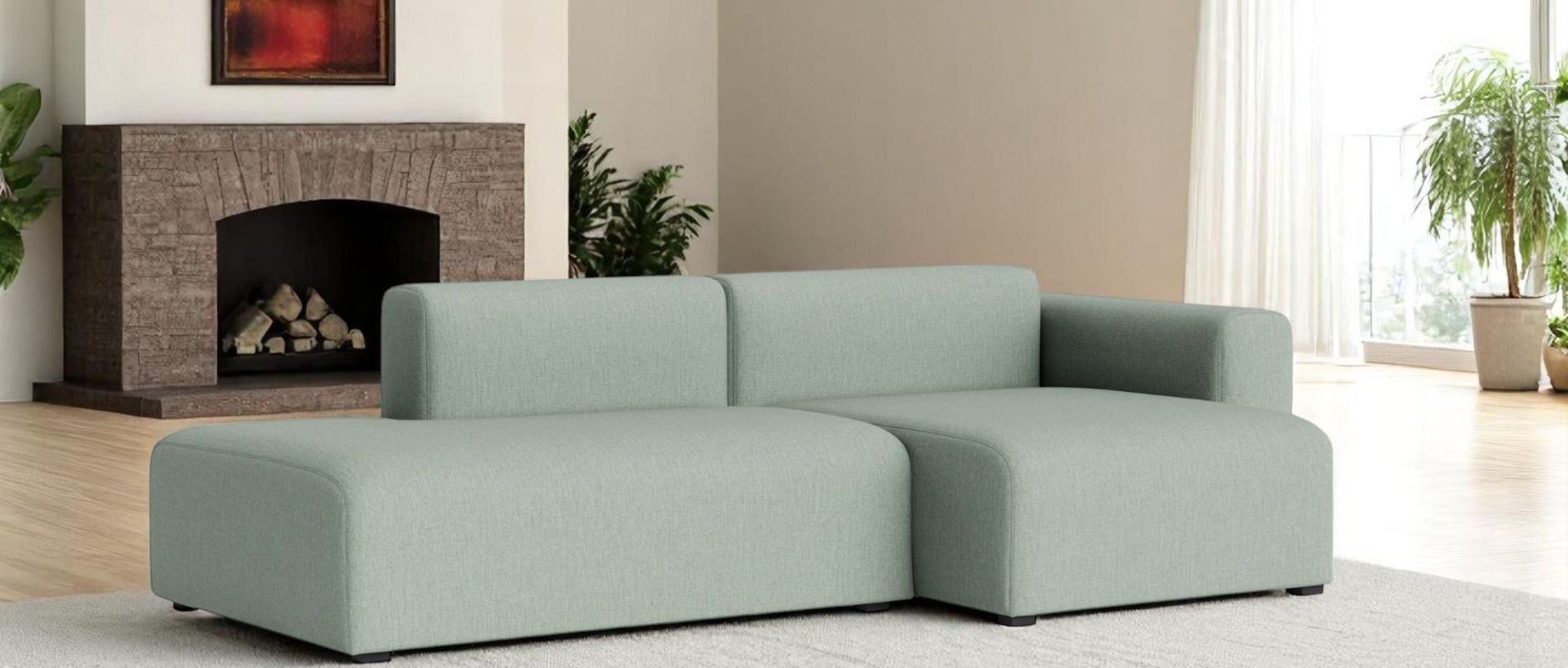 Helles Mags Sofa 2,5-Sitzer mit Armlehne rechts, Stoff Linara 440, modernes Wohnzimmer.