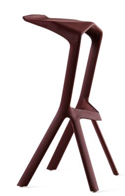 Weinroter Miura Barhocker von Plank: Moderner Design-Hocker für Küche oder Bar.