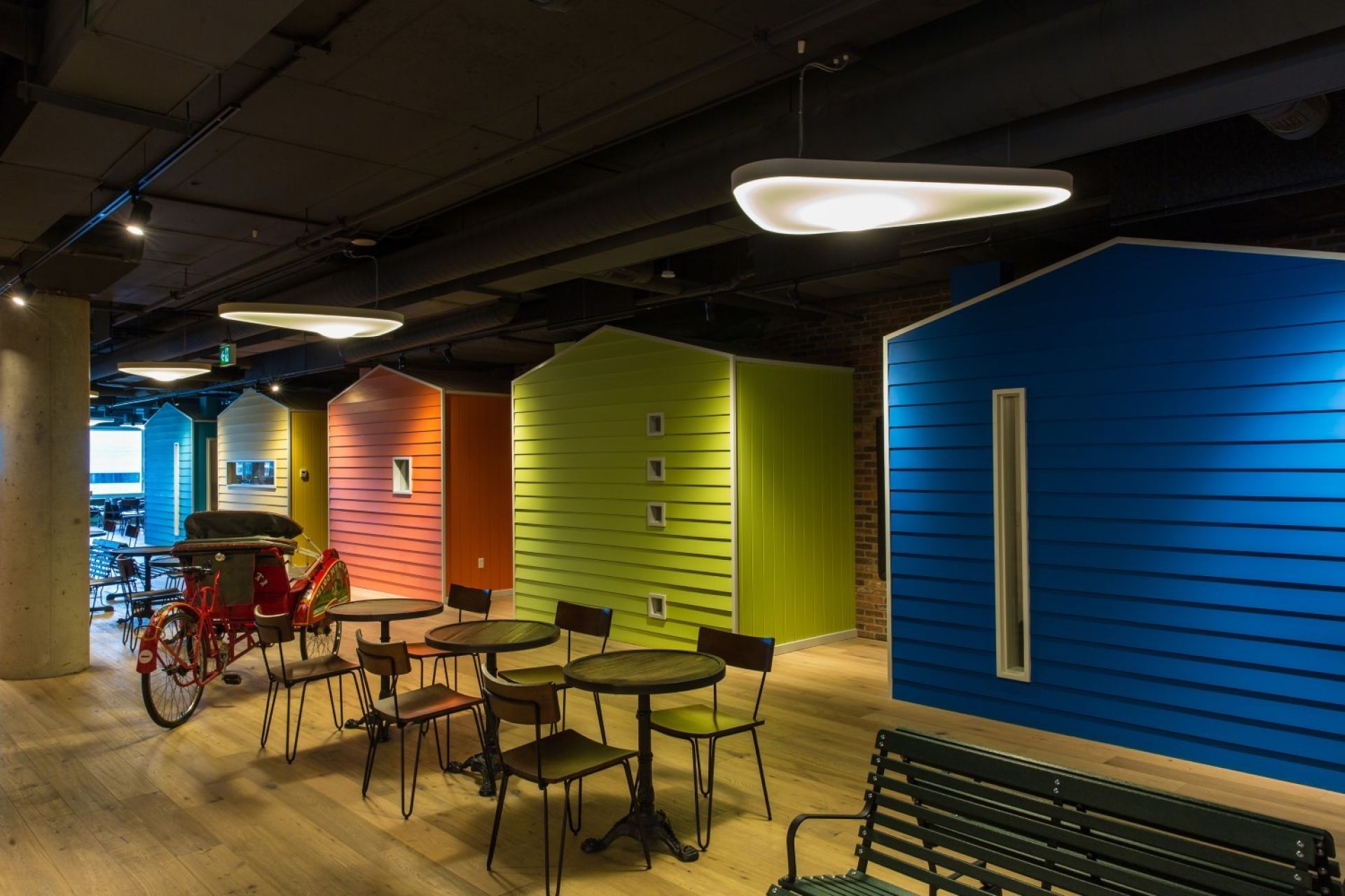 D71PV  Petale LED Pendelleuchte Luceplan