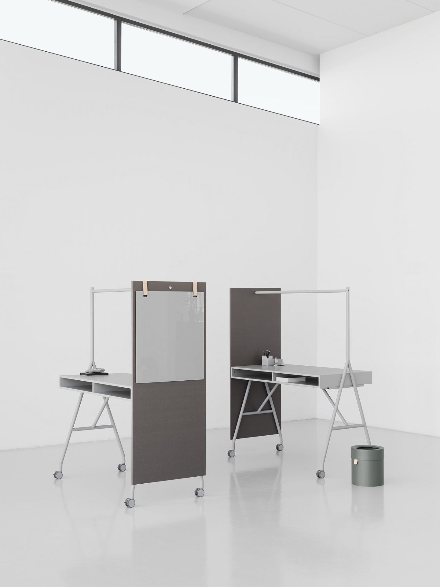 Hangout High Desk Stehtisch Mizetto QUICK SHIP