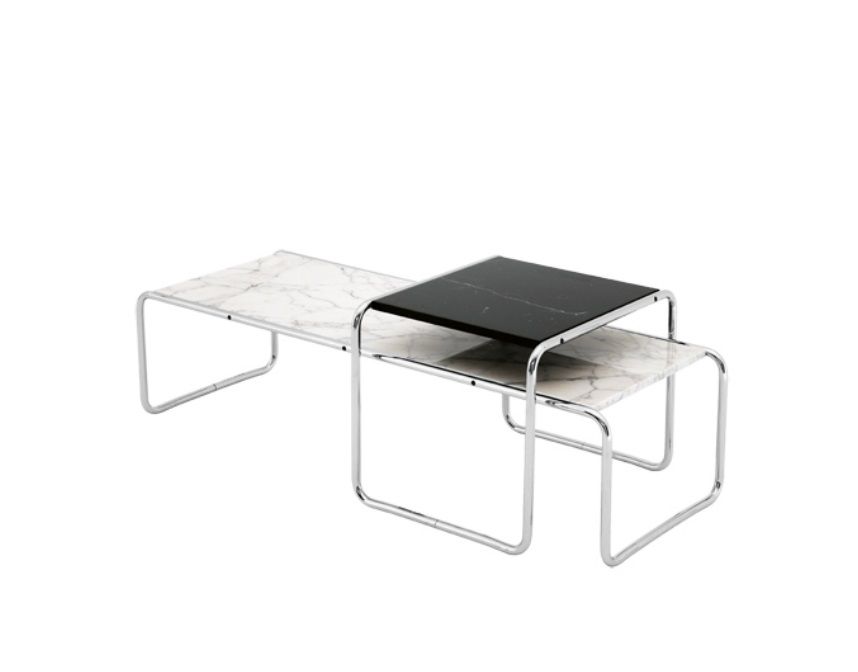 Laccio Couchtisch von Knoll International, bestehend aus zwei Tischen mit Marmorplatte und Chromgestell.