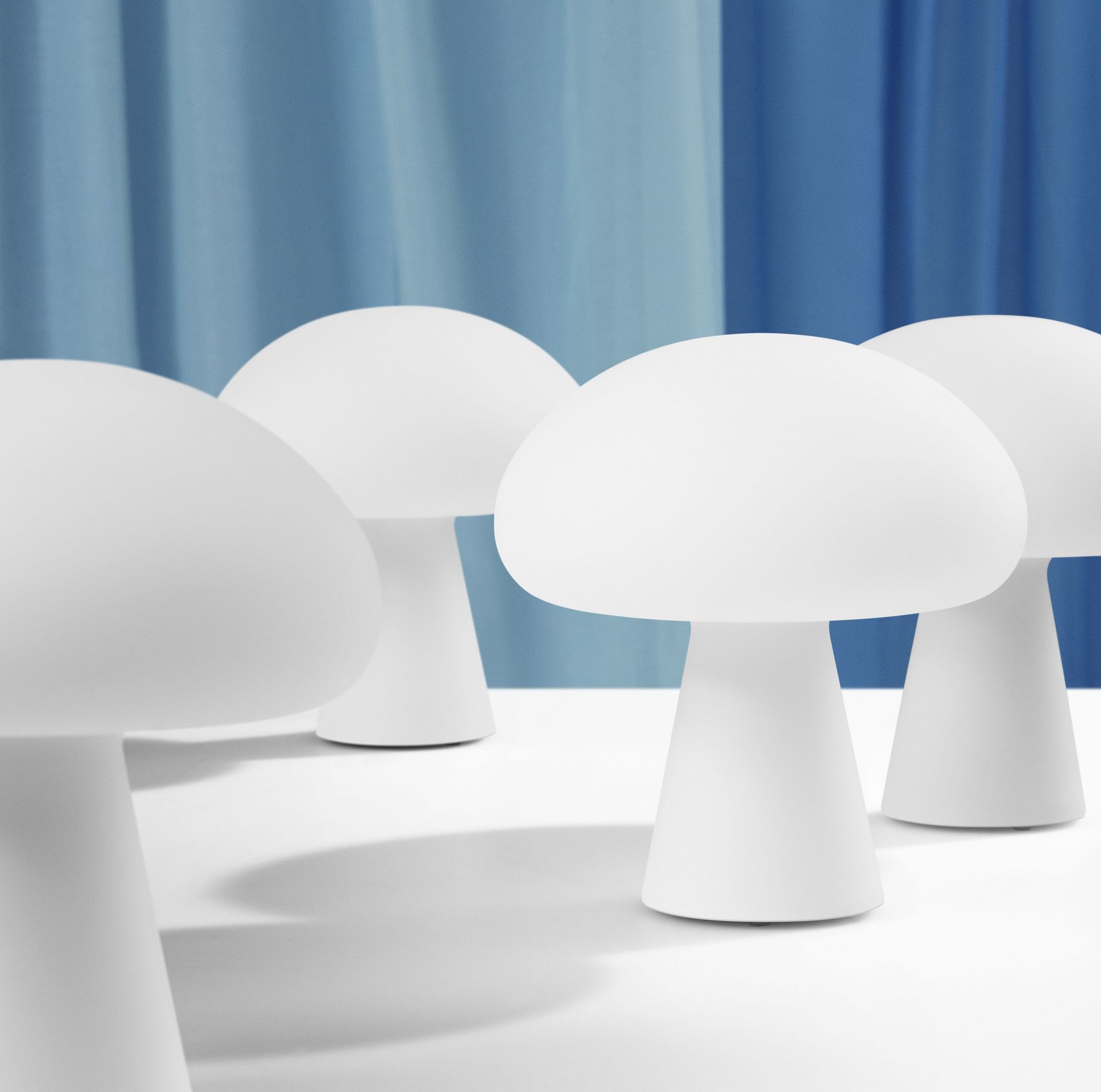 Obello Akkutischleuchte  Gubi EINZELSTÜCK