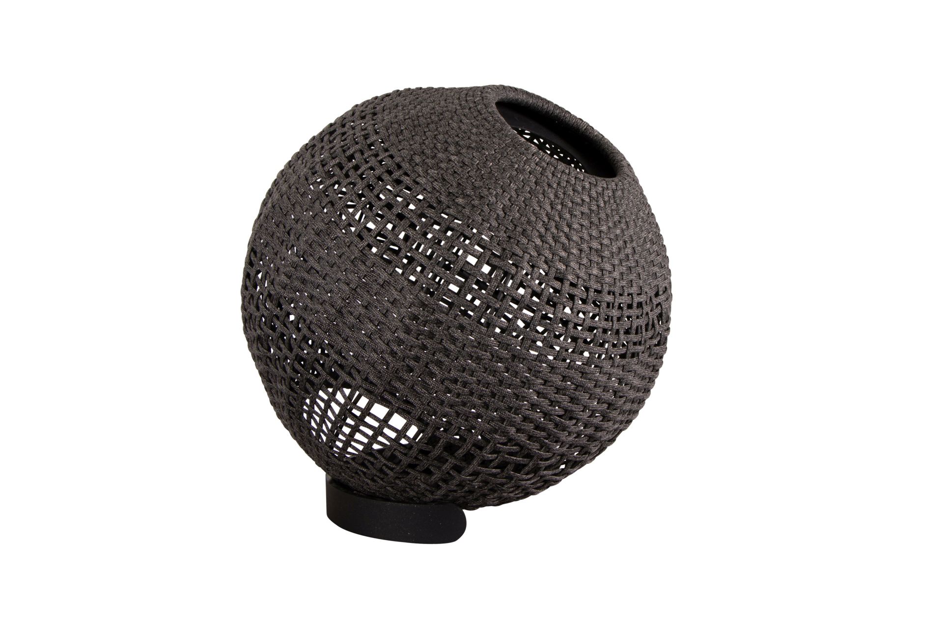 Runde, dunkelgraue Cane-Line Illusion Outdoor Lampe aus geflochtenem Material für Garten und Terrasse.