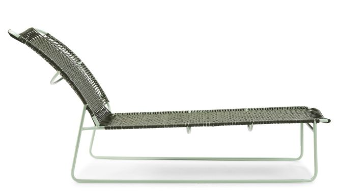 AMES Cielo Daybed Liege für den Outdoor-Bereich, olivegrün und pastellgrün, Seitenansicht.