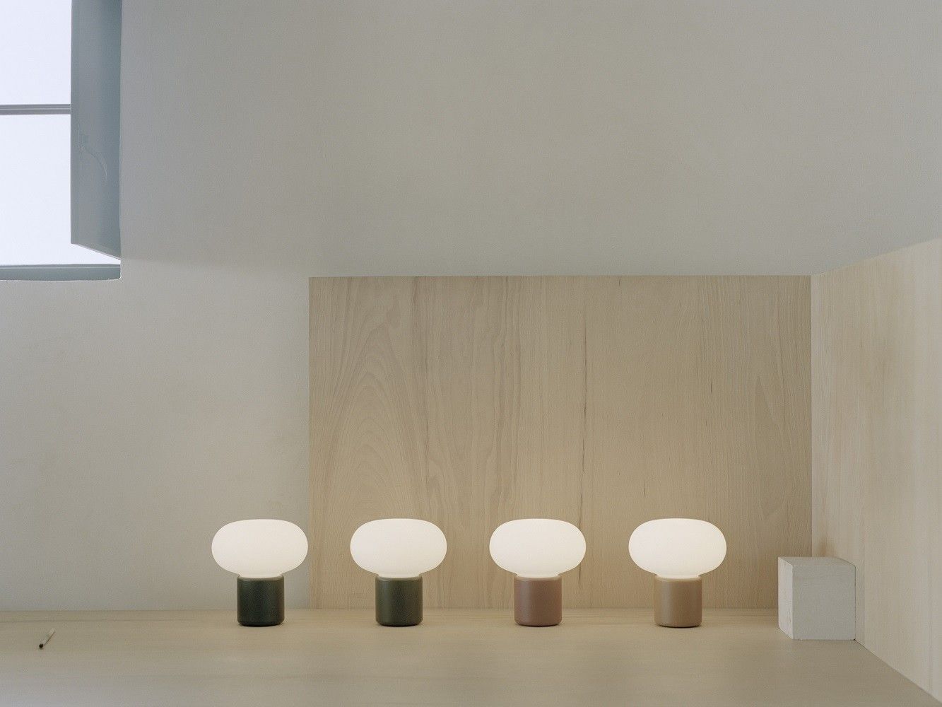 Karl-Johan Portable Table Lamp Akkuleuchte / Tischleuchte New Works