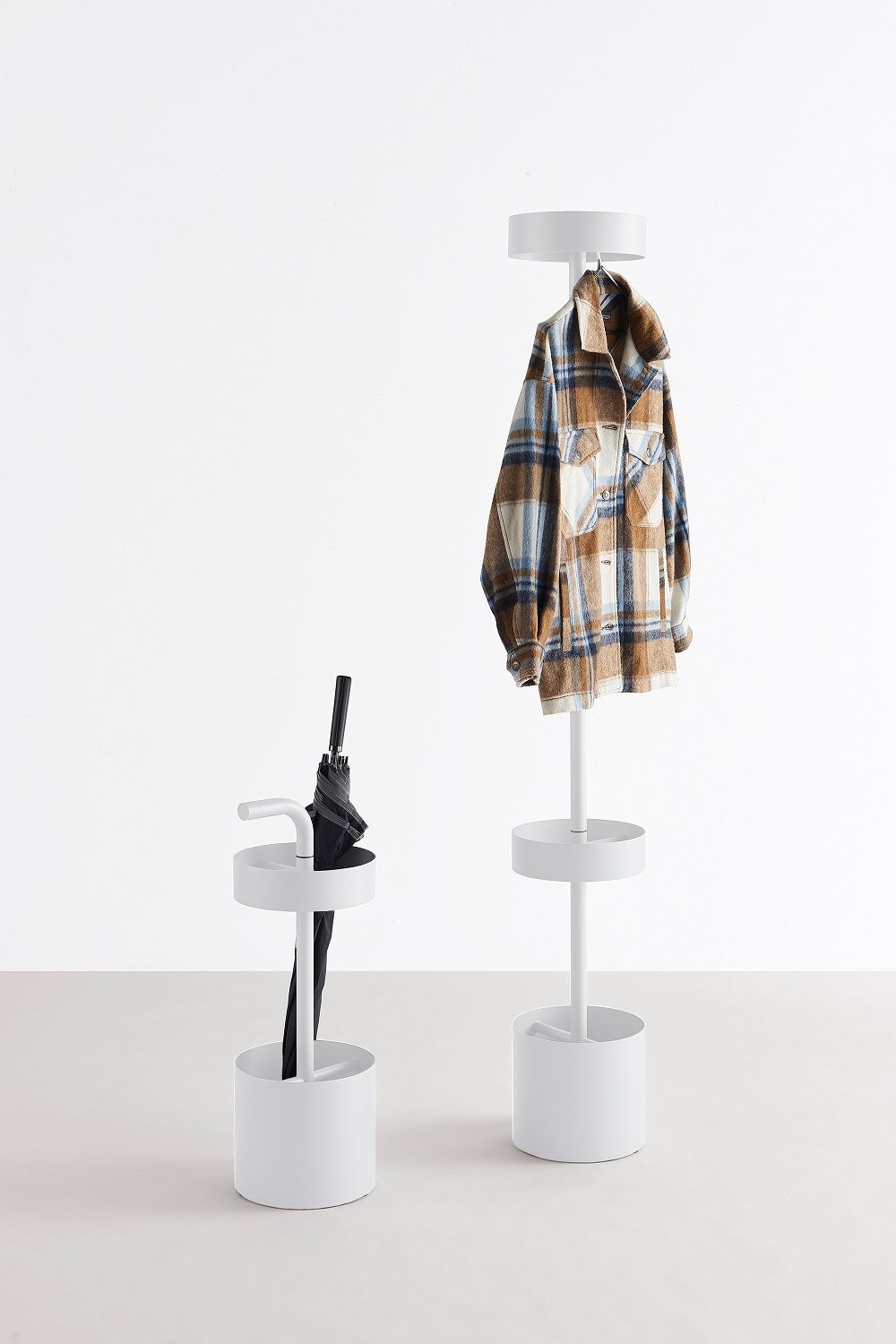 Oolo Garderobenständer Mox