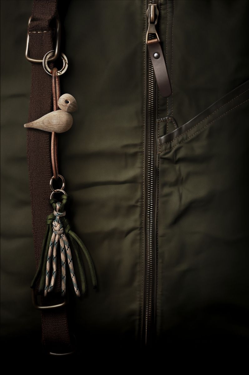 Vogel Eiche goldenfarbes Metall Schlusselanhänger mit Naturleder Kay Bojesen