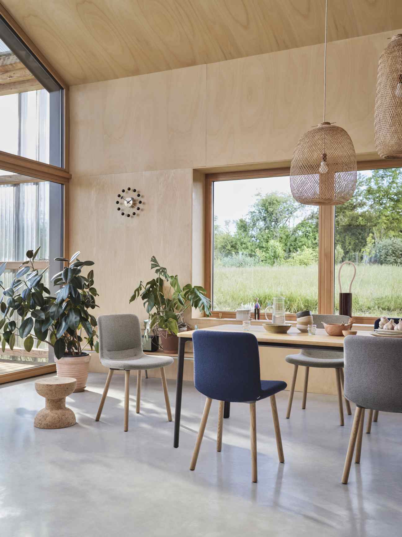 Ball Clock Wanduhr - schwarz Vitra