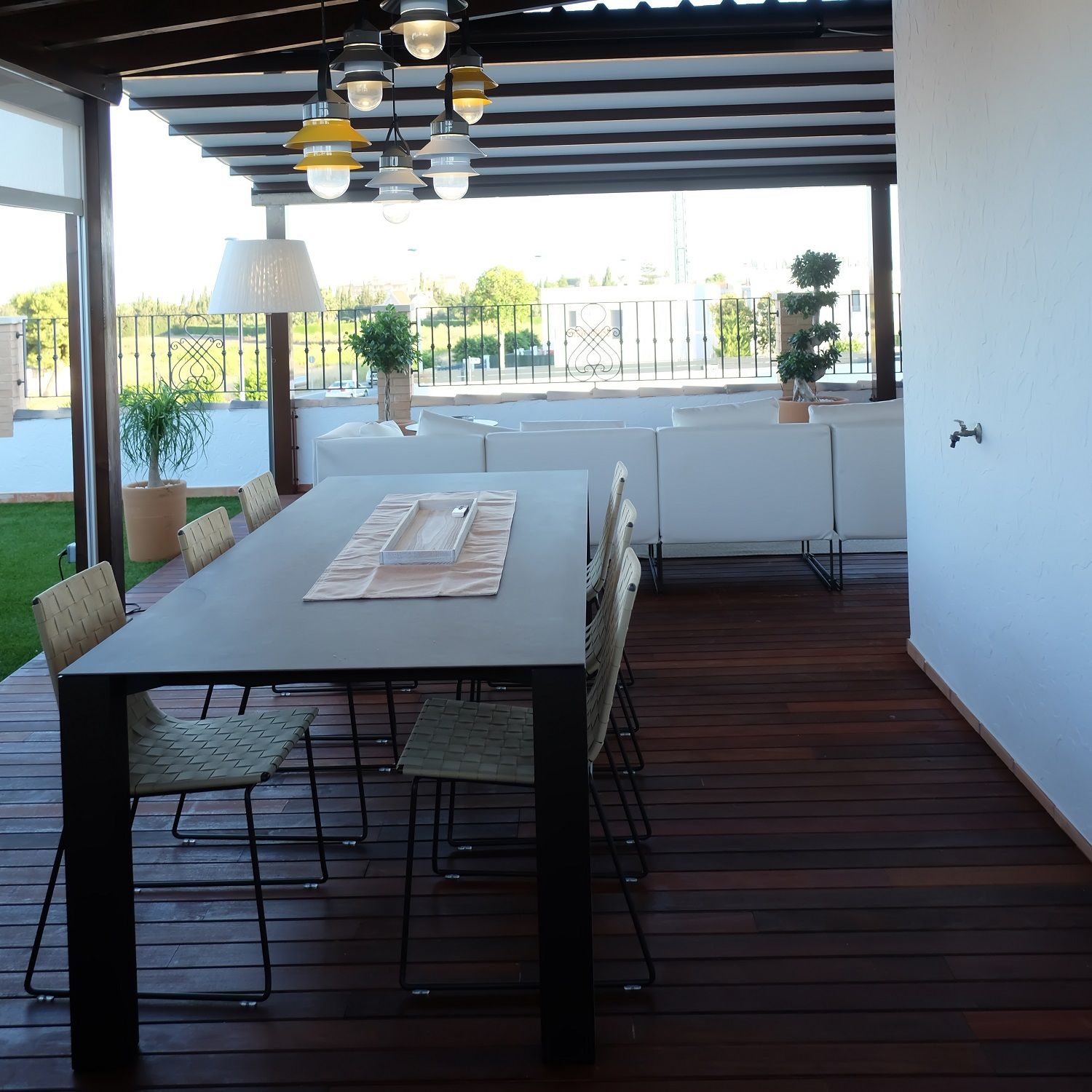 Trenza SI0700 Outdoor Stuhl stapelbar Andreu World