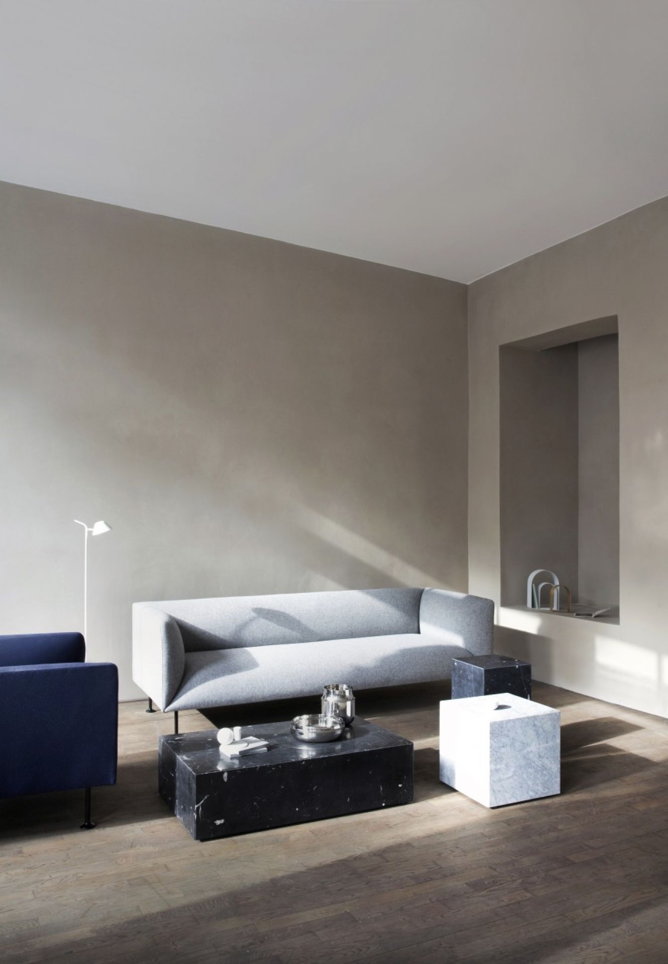 Peek Floor lamp Stehleuchte Audo Weiss