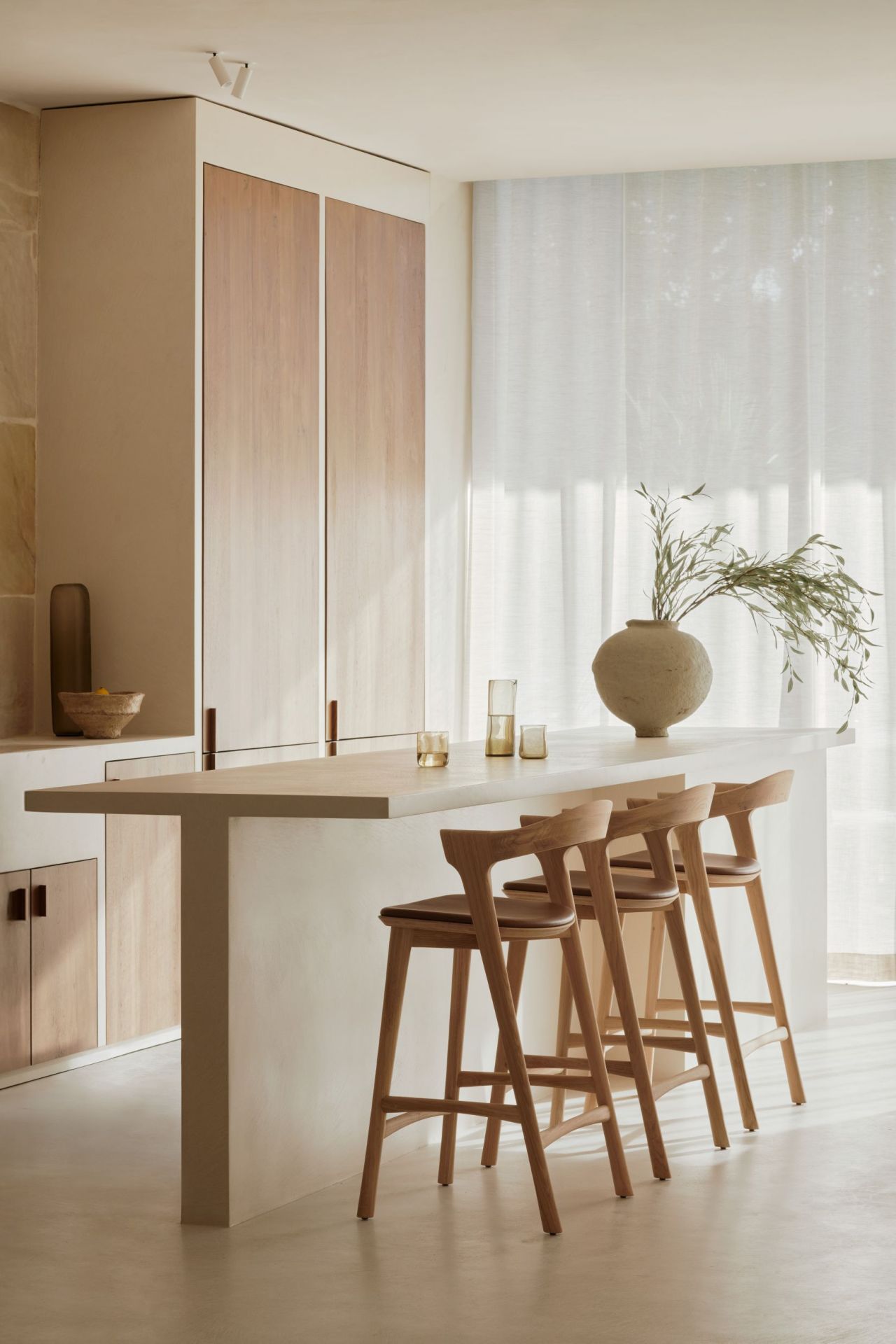 Bok Barhocker mit Sitzpolster H93cm Ethnicraft