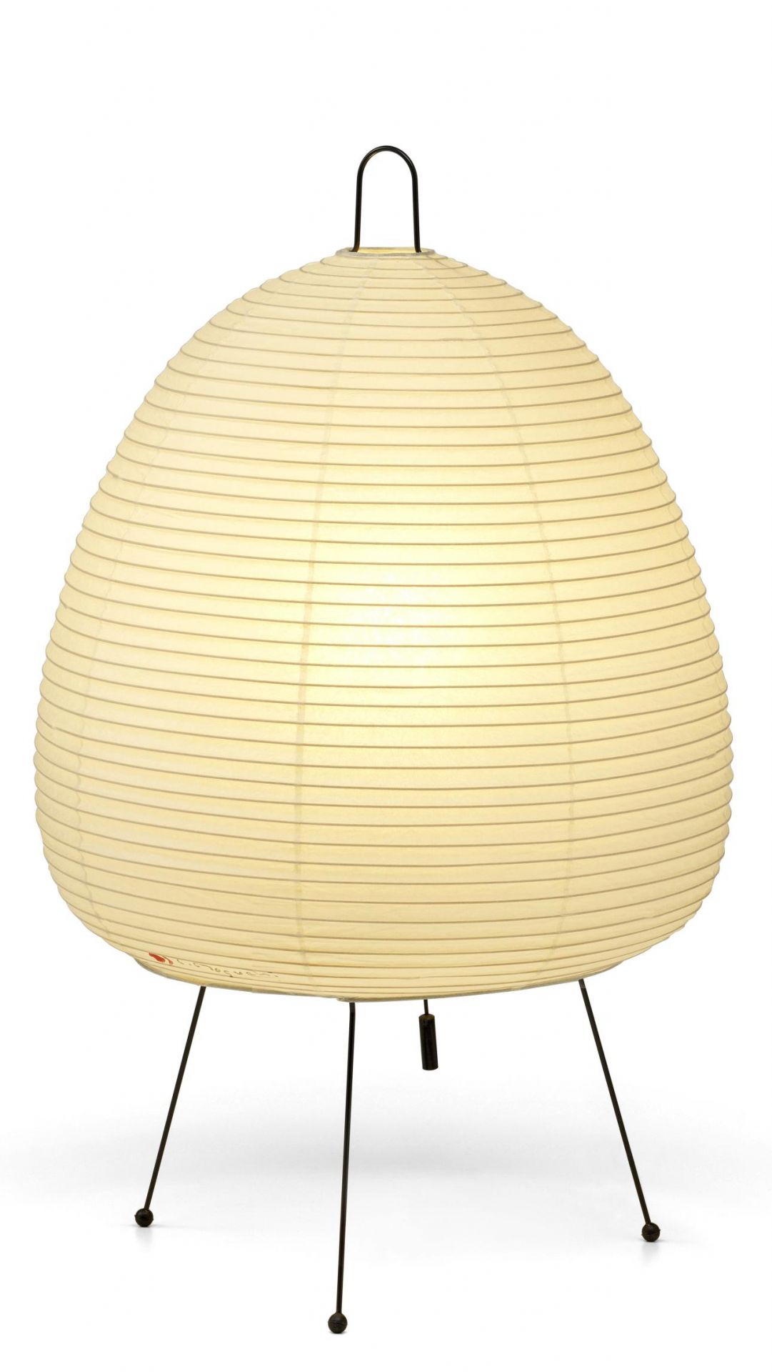 Akari Tischleuchte 1A von Vitra: Japanische Papierleuchte mit schwarzem Metallgestell und warmem Licht.