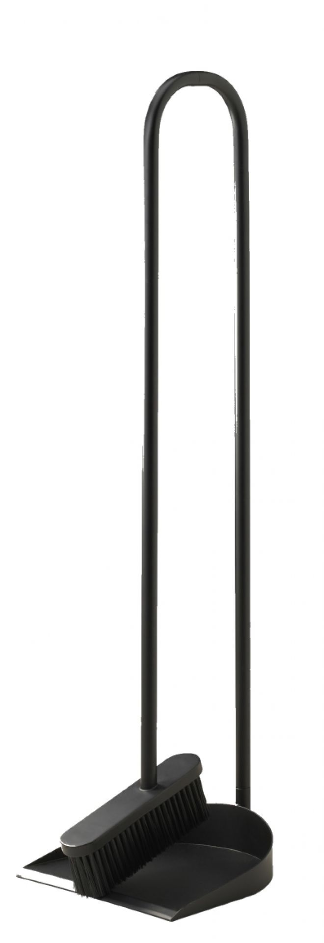 Schwarzes Cane Kehrschaufelset mit Besen und Schaufel für die Reinigung im Haus.