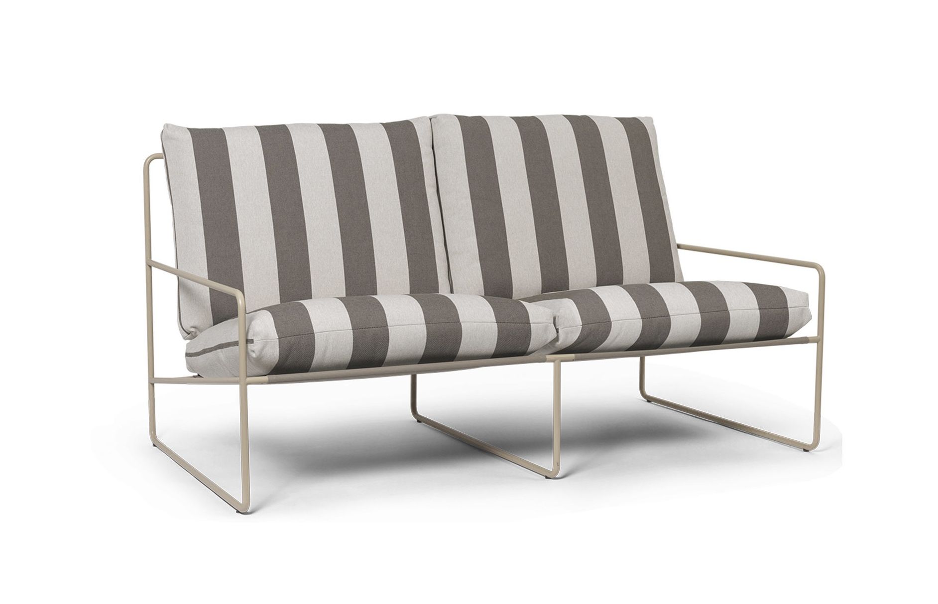 Desert 2-Sitzer Outdoor Sofa mit Streifenmuster und Cashmere-farbenem Gestell für Garten und Terrasse.