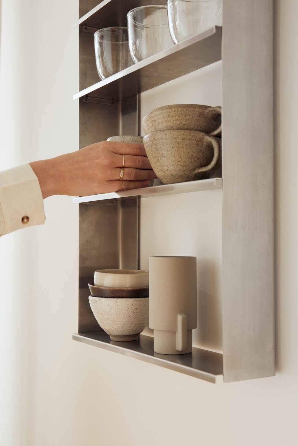 Taper Wandregal groß Form & Refine