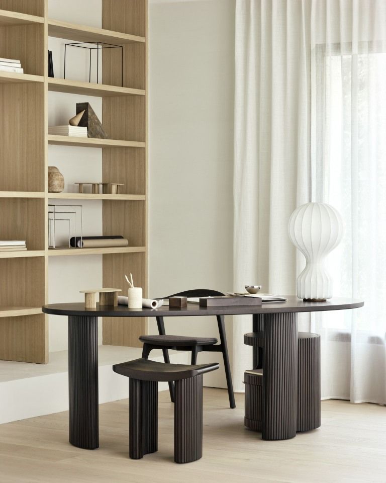 Bok Stuhl Eiche braun / Stoff Warm braun Ethnicraft