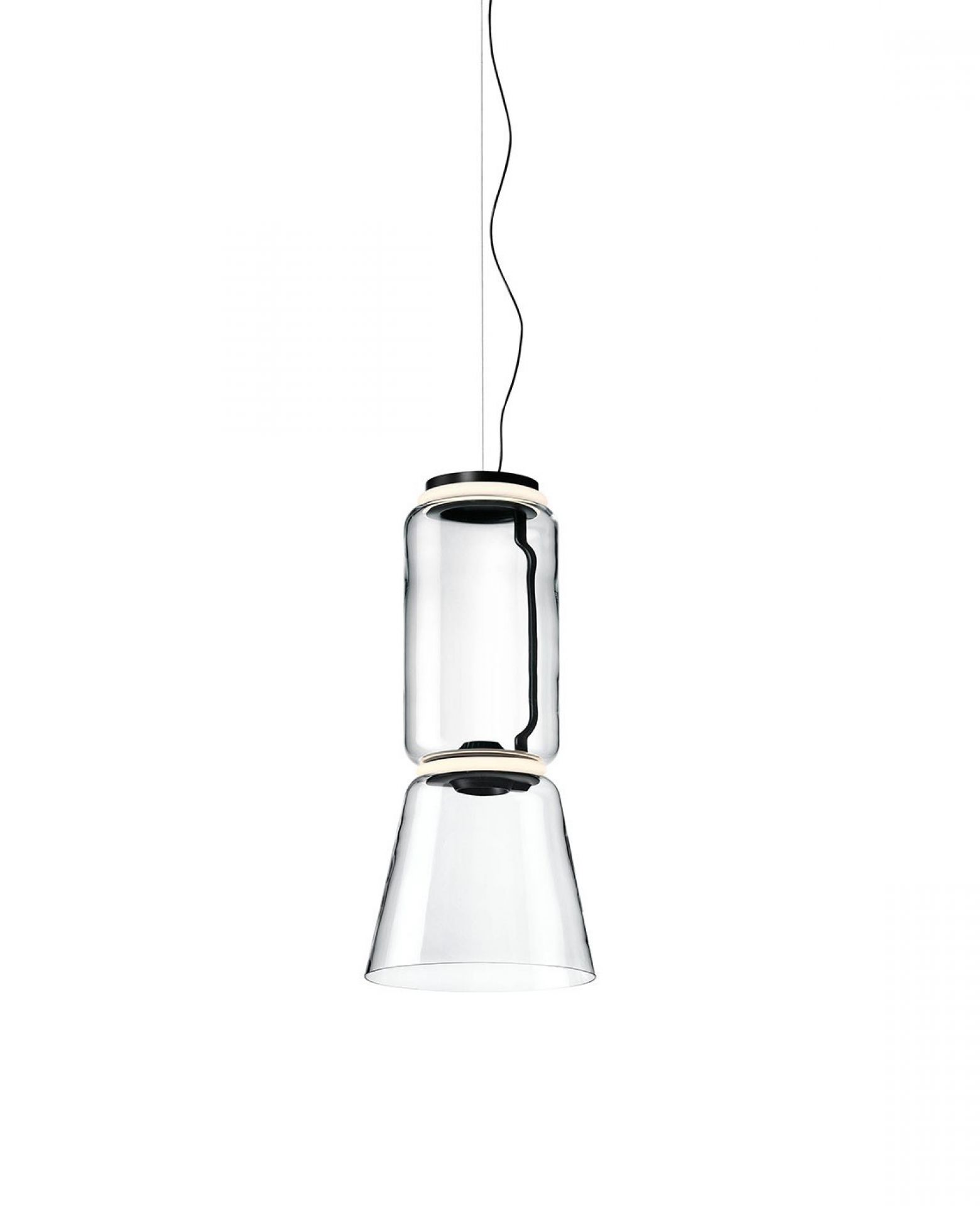 Noctambule Pendelleuchte von Flos: Moderne Hängelampe aus Glas, ideal für stilvolle Innenbeleuchtung.