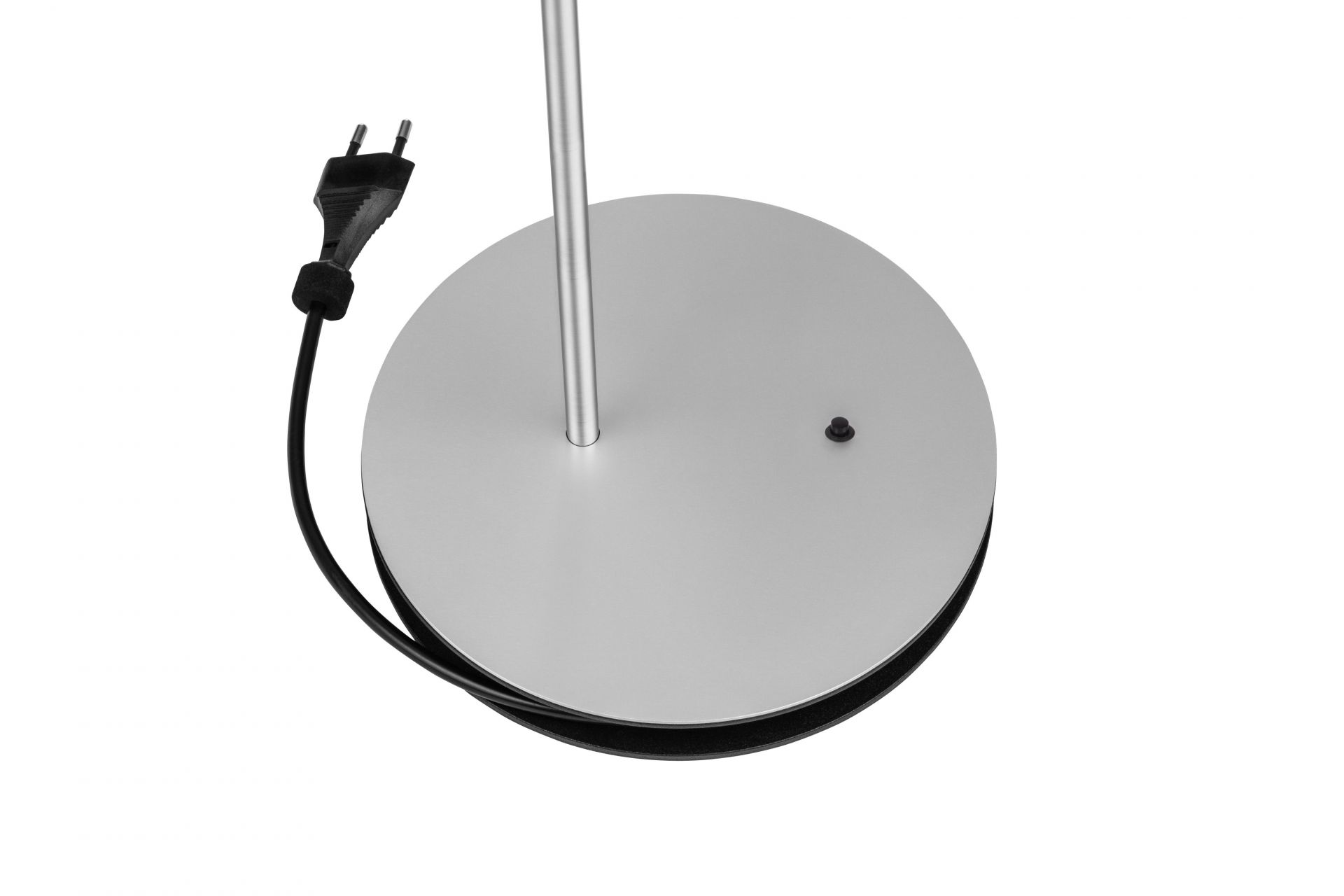 Detailaufnahme des Fußes der schwarzen LINIjA S Stehleuchte von Baltensweiler.