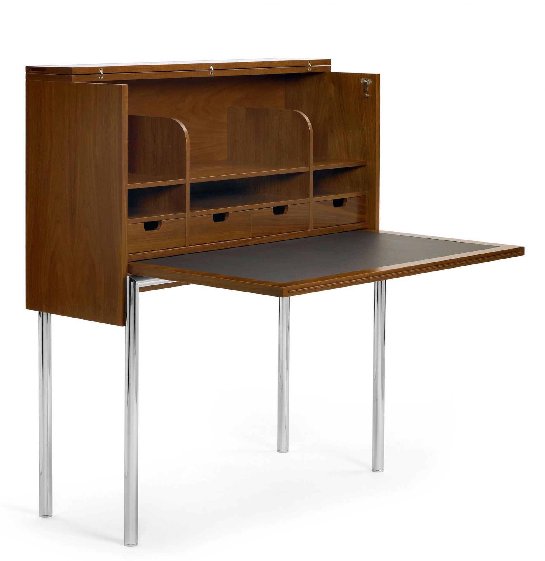 Orcus Sekretär von ClassiCon, geöffnet, mit Holzkorpus, Ablagefächern, Schubladen und Chromgestell.