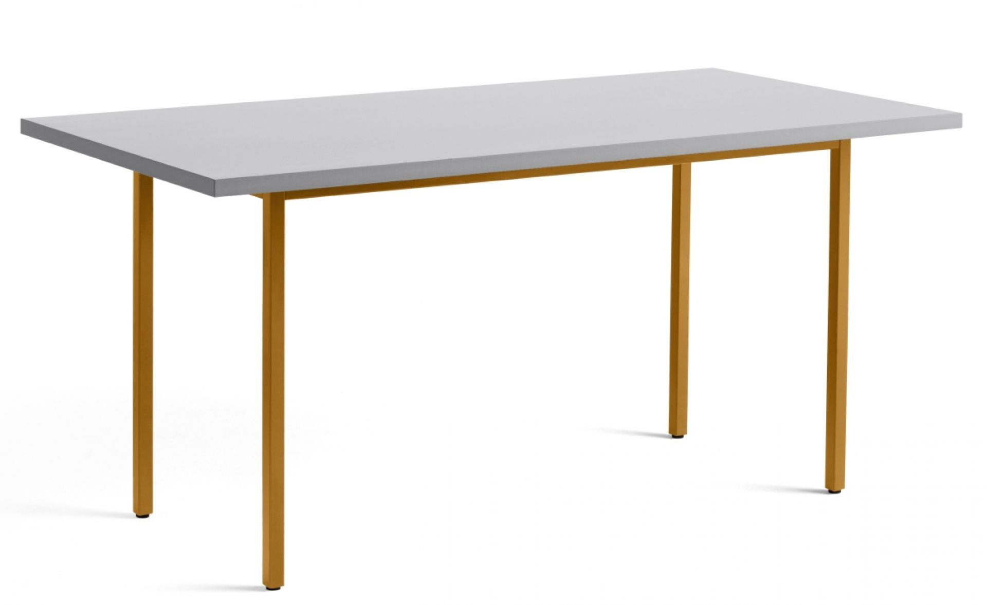 Hay Two Colour Table Tisch, 160 cm Länge, hellgraue Tischplatte und ockerfarbenes Gestell.