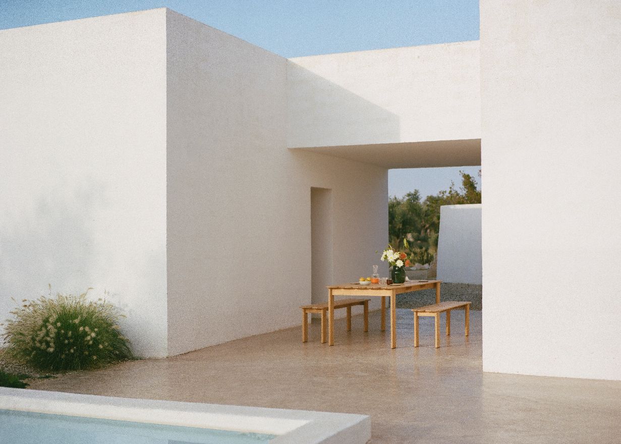 Assemble Bench Bank Teak Outdoor Muuto