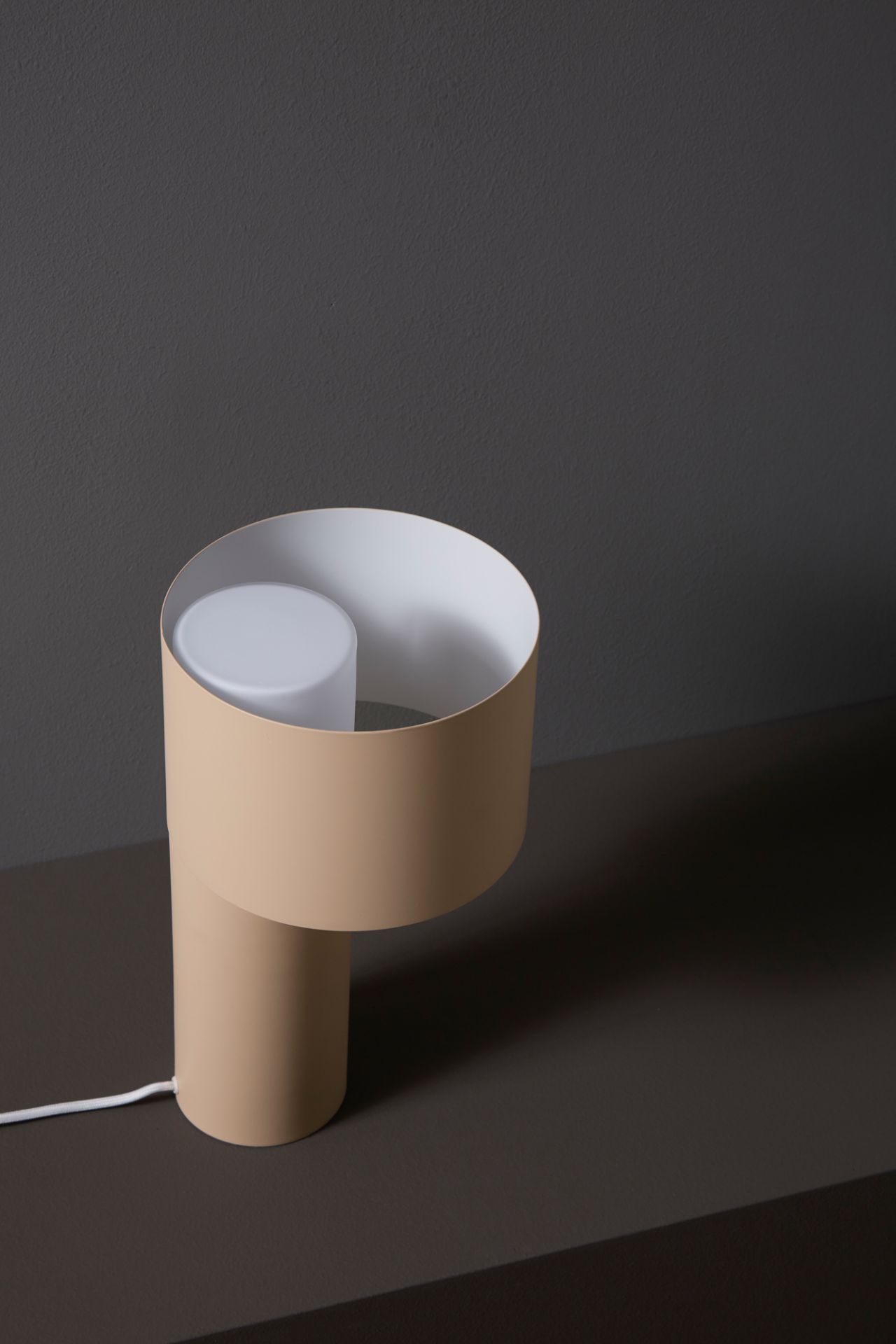 Tangent Table Lamp Tischleuchte Woud