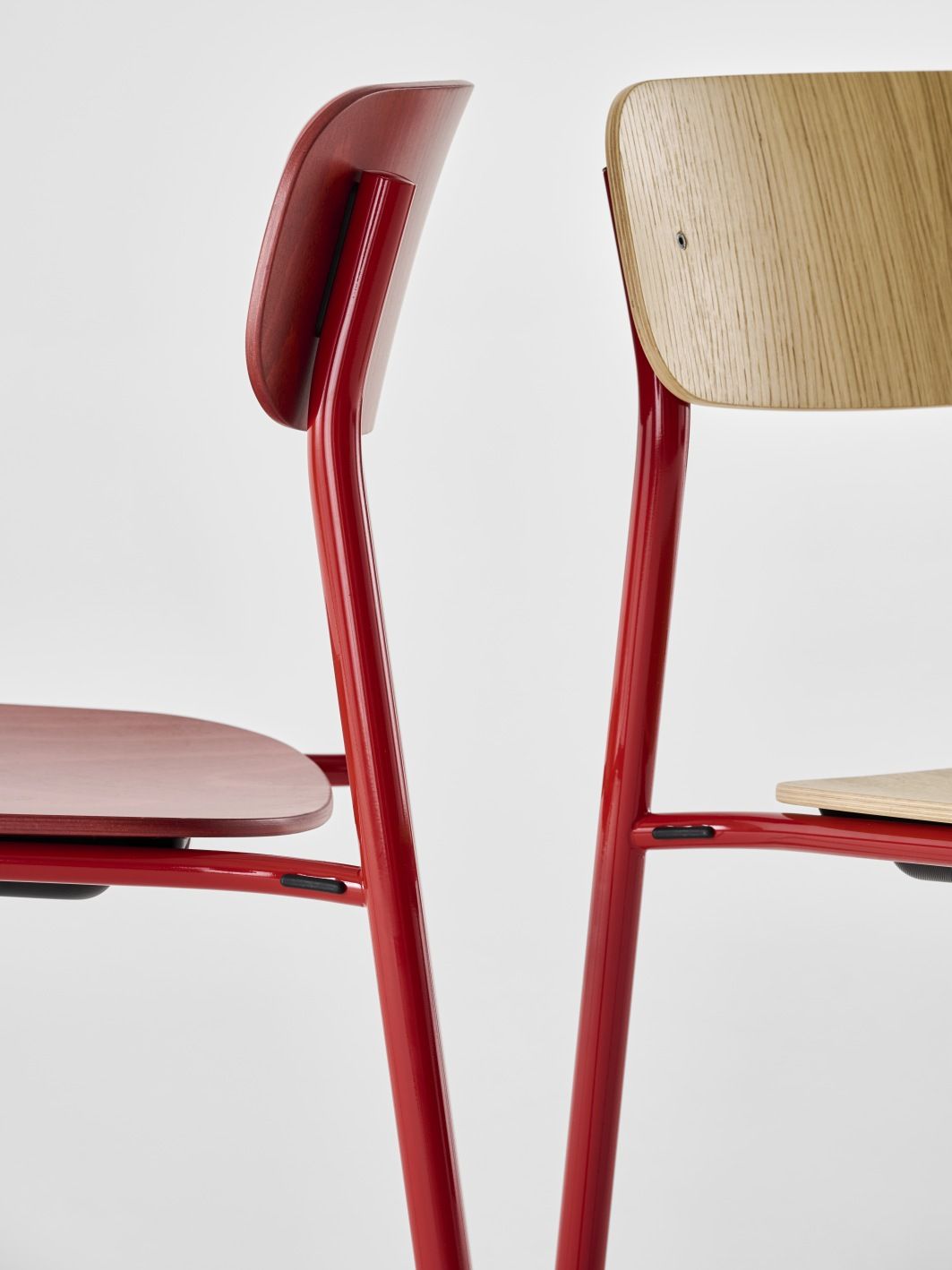 S 243 / S243 Stahlrohr Stuhl Thonet