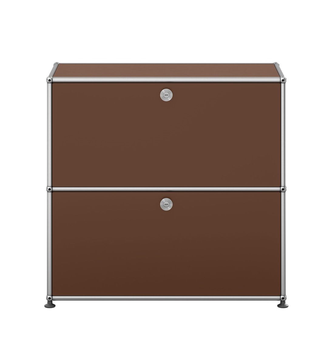 Kleines, braunes USM Haller Sideboard mit zwei abschließbaren Fächern und silbernem Gestell.