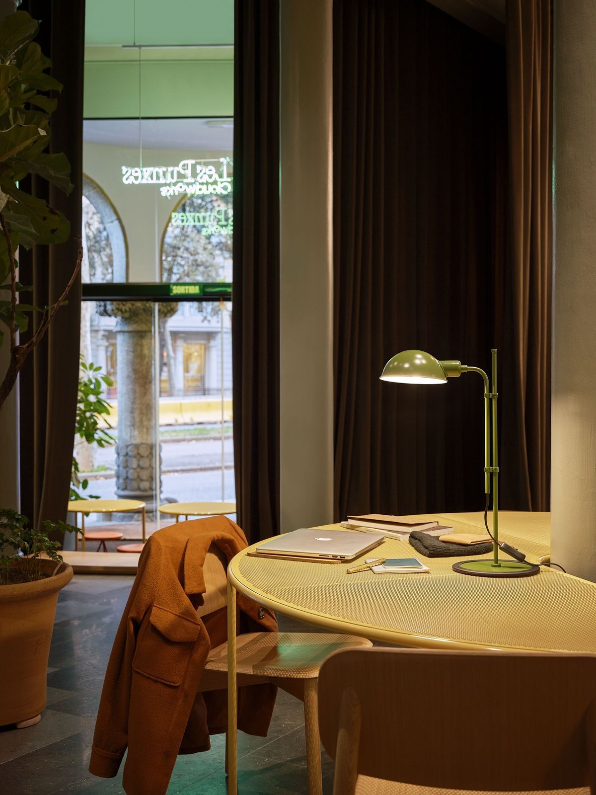 Funiculi S Tischleuchte marset