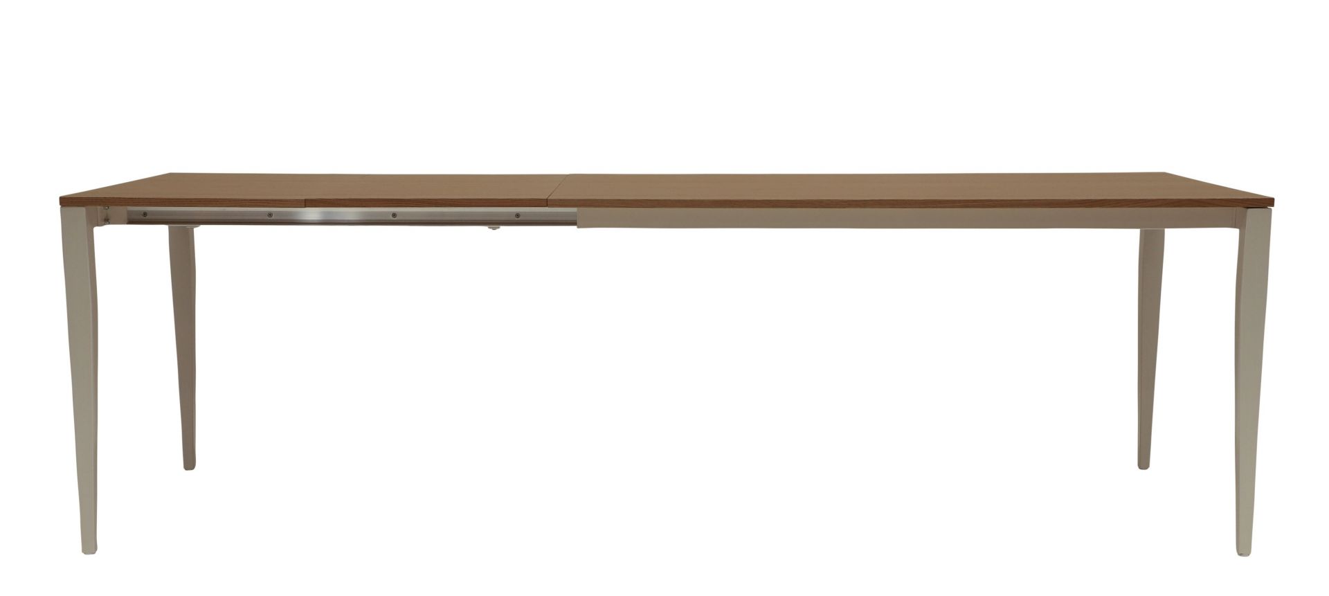 Jupiter Ausziehtisch von Jan Kurtz, Esstisch mit Ausziehfunktion und hellen, konischen Beinen.