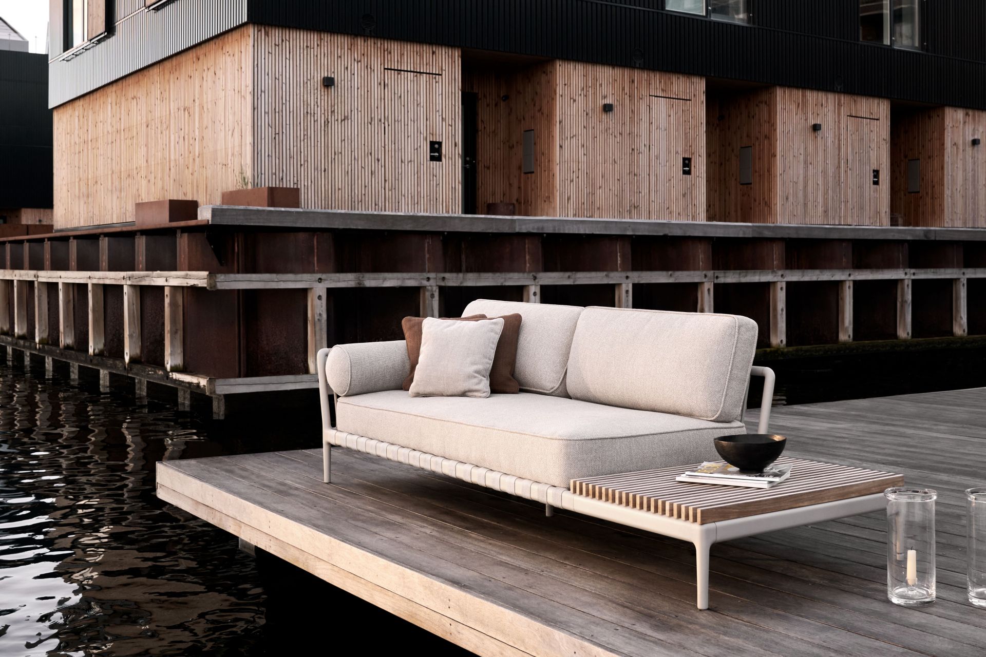 Open-Air Outdoor Sofa offenes Ende links Vipp