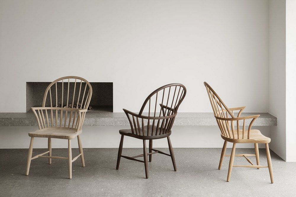 Drei FH38 Windsor Stühle von Carl Hansen & Søn aus geölter Eiche. Designklassiker.