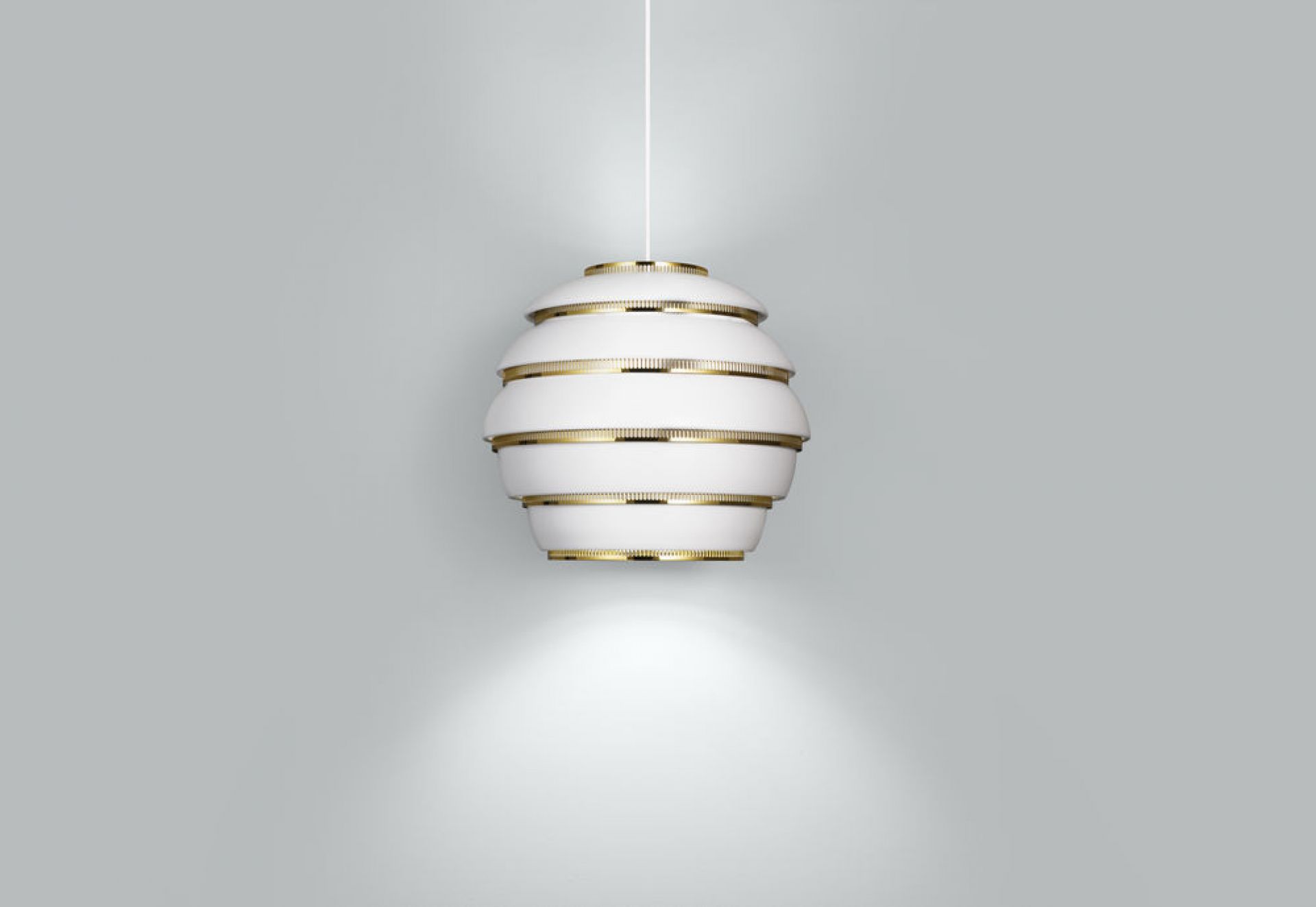 A331 Beehive Hängeleuchte Artek