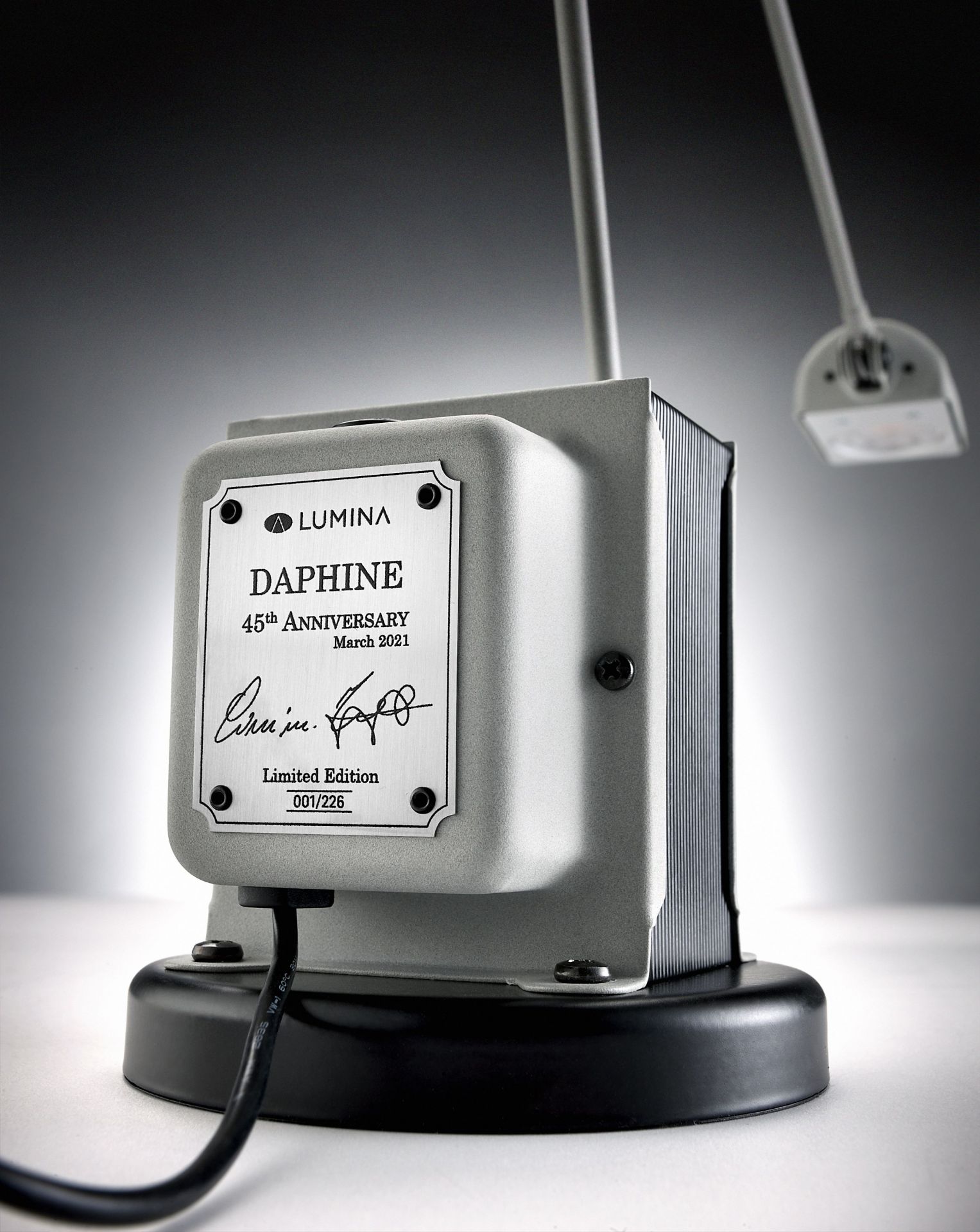 Daphine Special 45th Anniversary LED Tischleuchte LIMITED EDITION Lumina EINZELSTÜCK