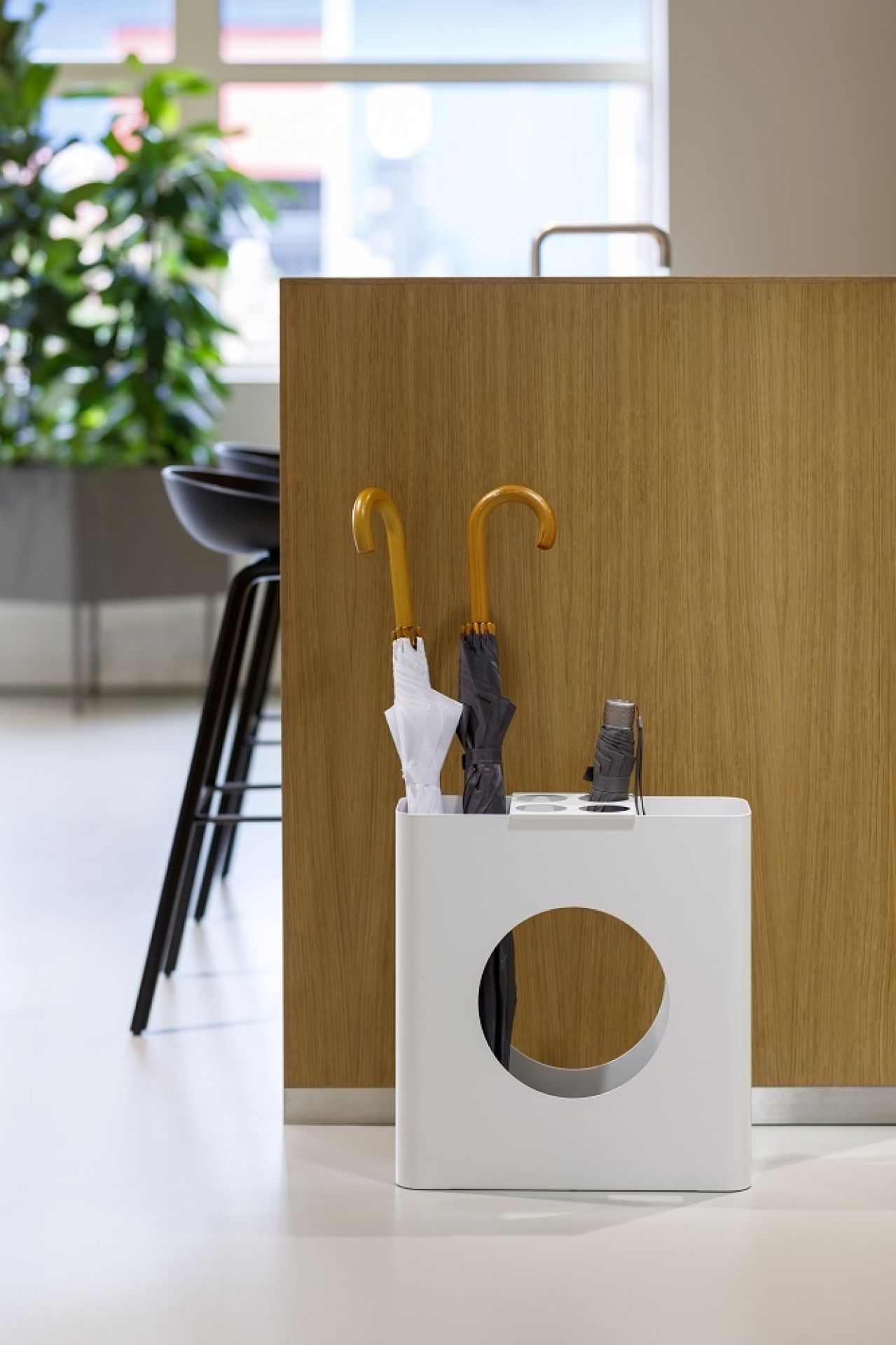 Flow I Schirmständer Cascando